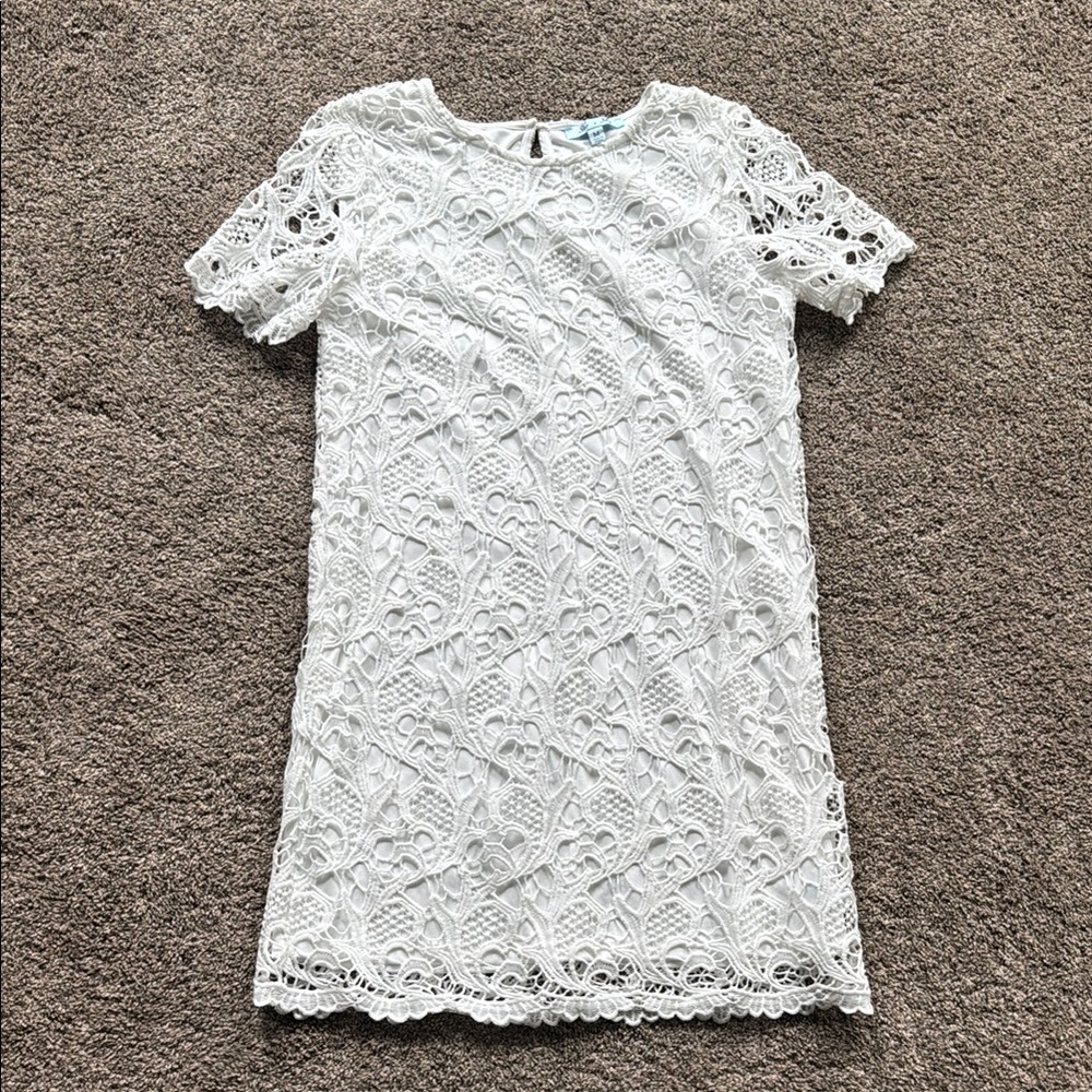 She & Sky Women’s Medium White Lace Dress NWOT